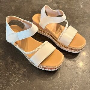 Women’s White Braided Sandals withh Rose Gold Studs and Threaded Design